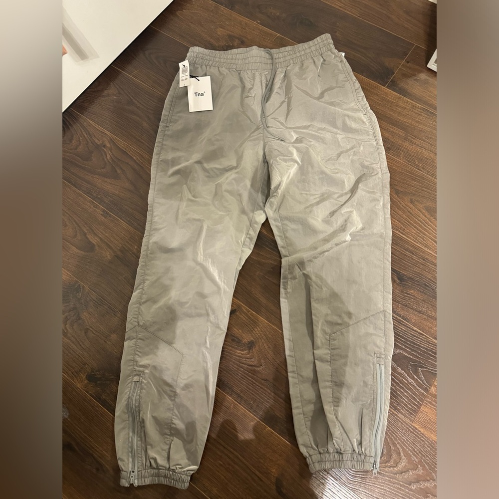 Dope dyed Aritzia track pants size M